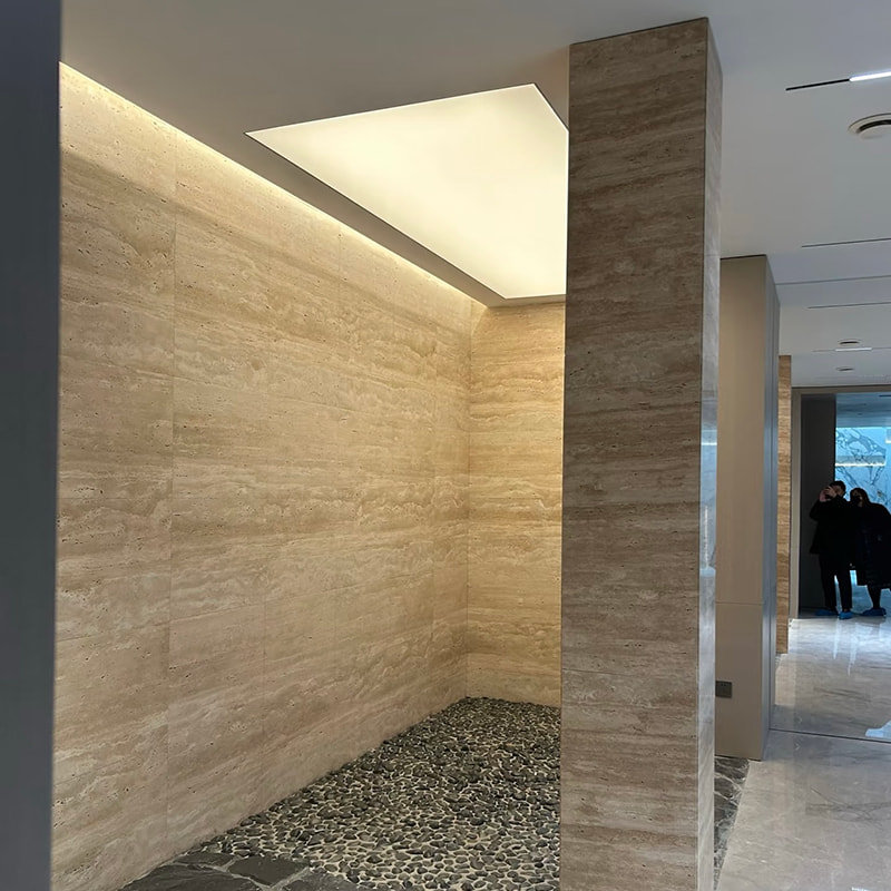 Folheado de telha à prova de fogo falso interior dobrável macio revestimento de parede travertino artificial flexível painéis de parede de pedra macia