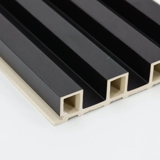 Como escolher a espessura do painel de parede WPC? Um guia completo para aplicações de 5 mm, 7 mm, 9 mm e 12 mm